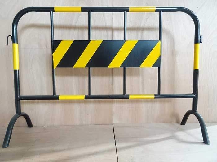 有哪些地方的高速公路是綠色護(hù)欄